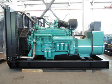 la generación diesel industrial 4P de 700kva Cummins motorizó el disyuntor ComAp AMF 8