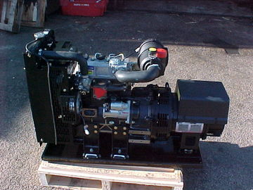 3 sistema de generador diesel del motor de la fase 50Hz Perkins 10kv con el sistema de alarma automático